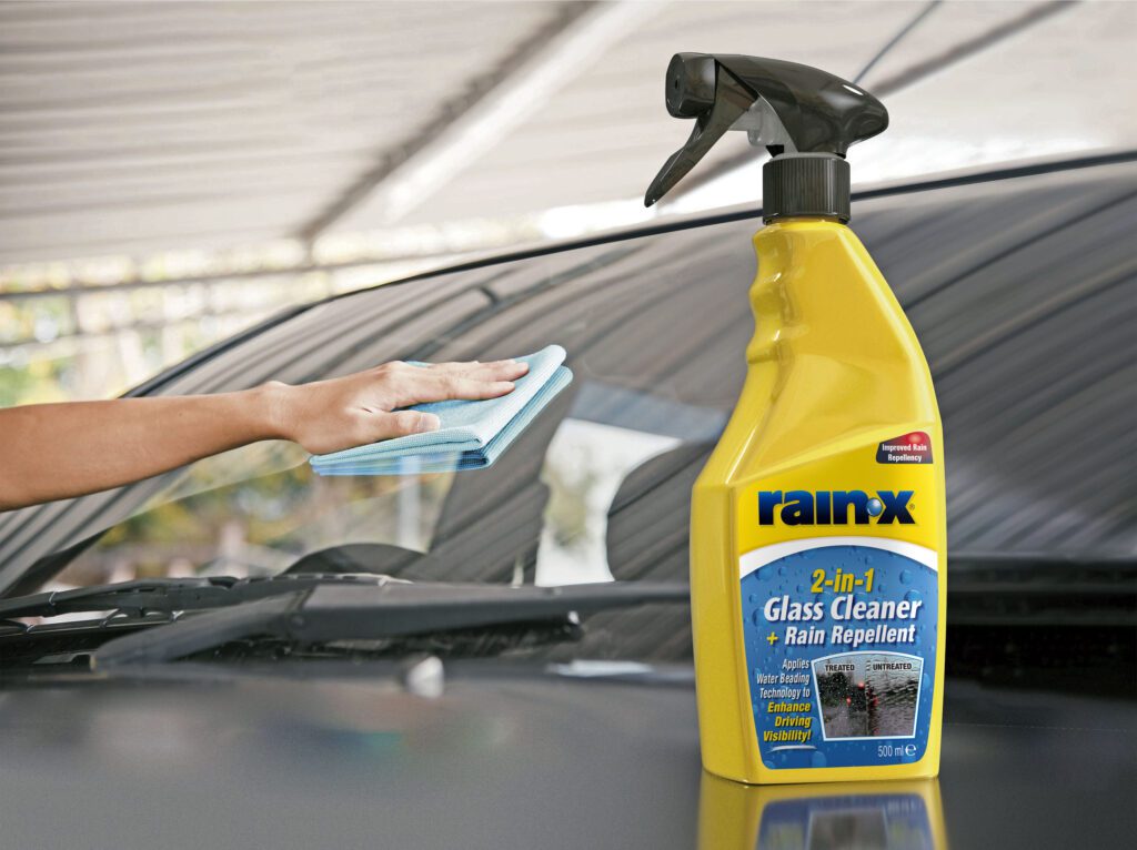 2 in 1 Glass Cleaner + Rain Repellent