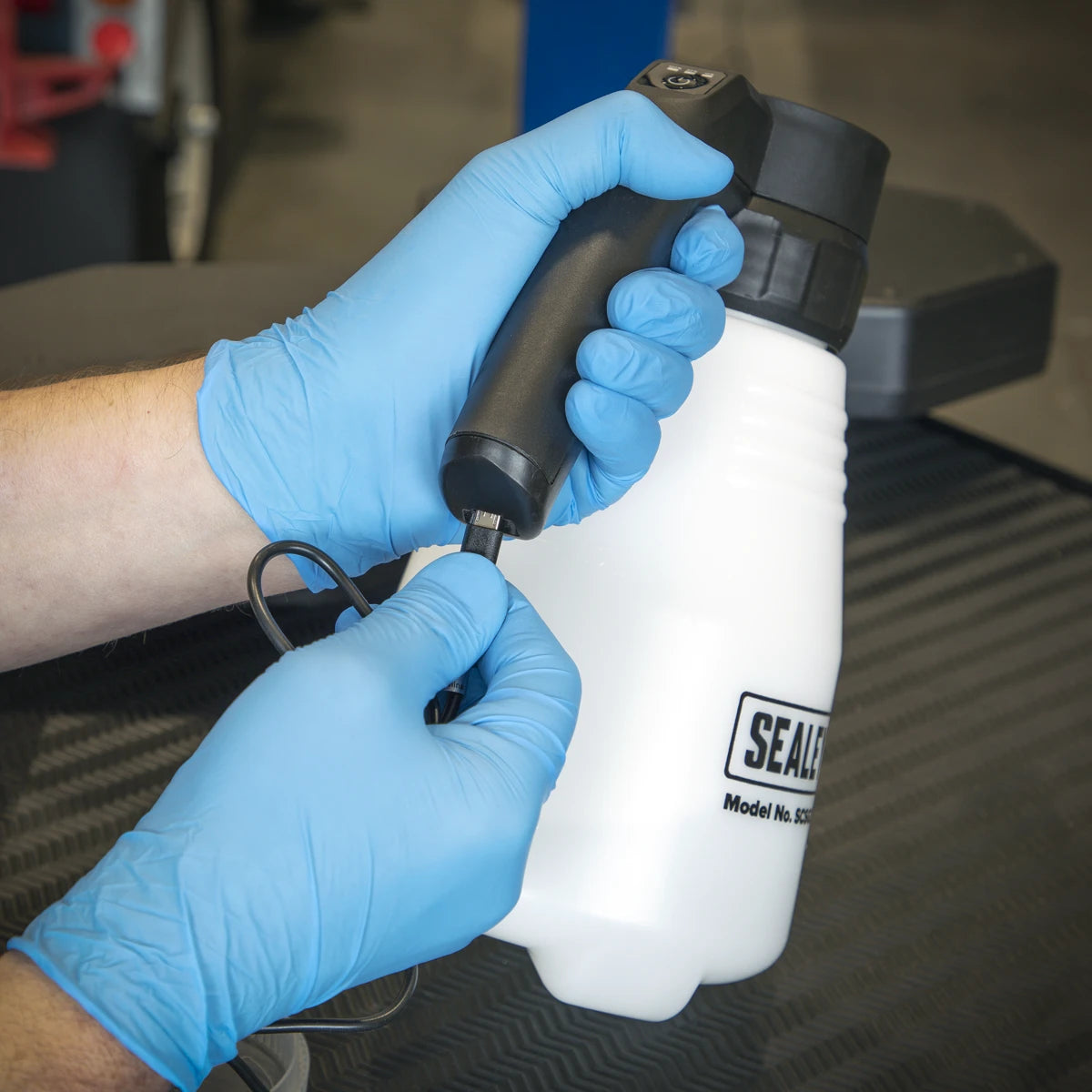 Rechargeable Pressure Sprayer