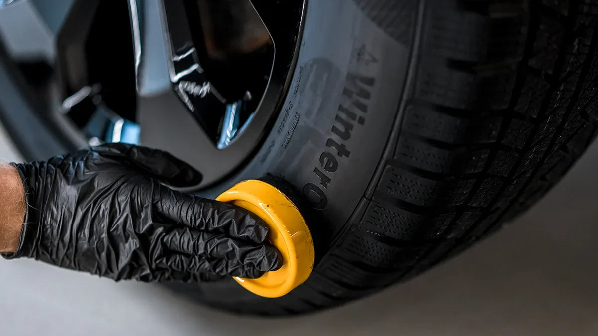 Tire Black Wax