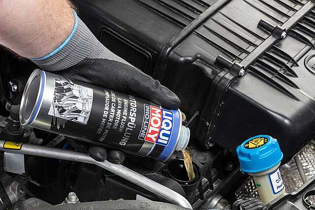 Pro-Line Engine Flush