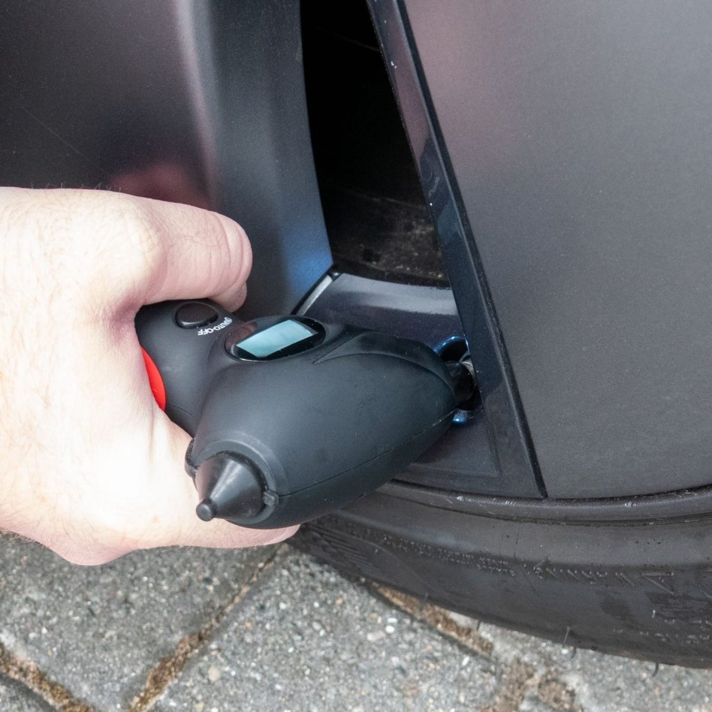 5-IN-1 Tyre Pressure Gauge