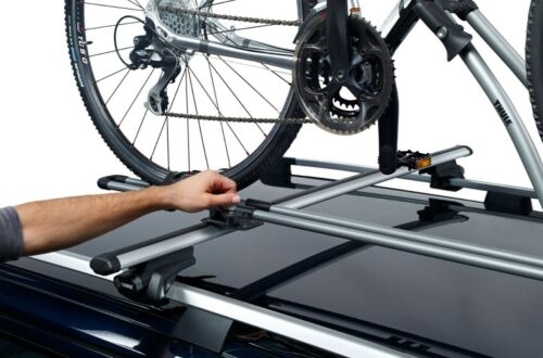 Thule FreeRide 532010 Twin Pack Roof Mount Cycle Carrier Rack, T-Track + Locks